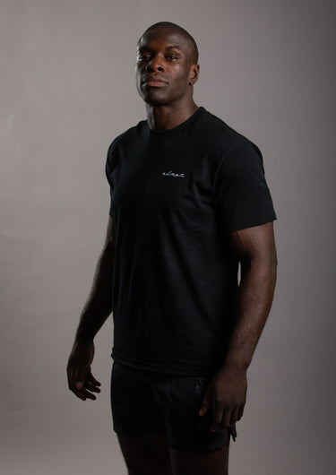 NEW Minimal Script T-shirt - Black
