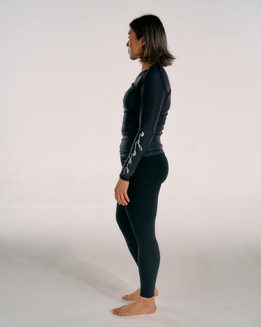 Women's Long-Sleeve Black Rashguard