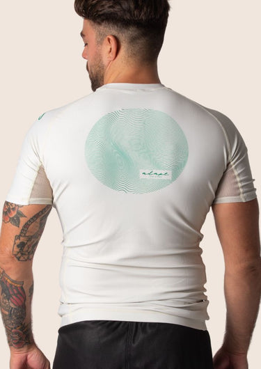 Men’s classic BJJ rashguard in Irish Cream, featuring four‑way stretch and mesh ventilation.